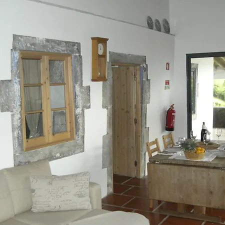 Casabelavista I * Pedreira (Sao Miguel)
